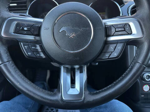 2015 Ford Mustang V6