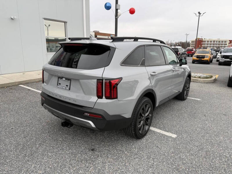 2022 Kia Sorento X-Line EX