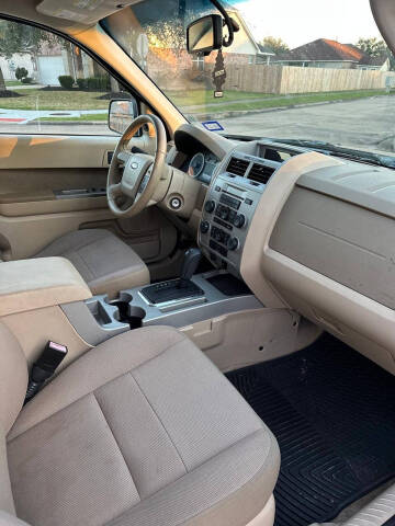 2009 Ford Escape XLT