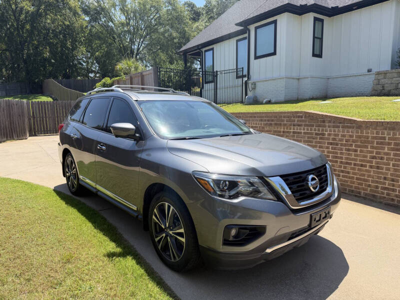 2017 Nissan Pathfinder Platinum
