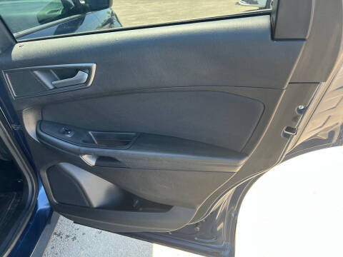 2017 Ford Edge SE