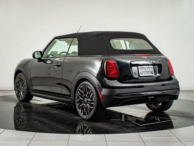 2026 MINI Convertible