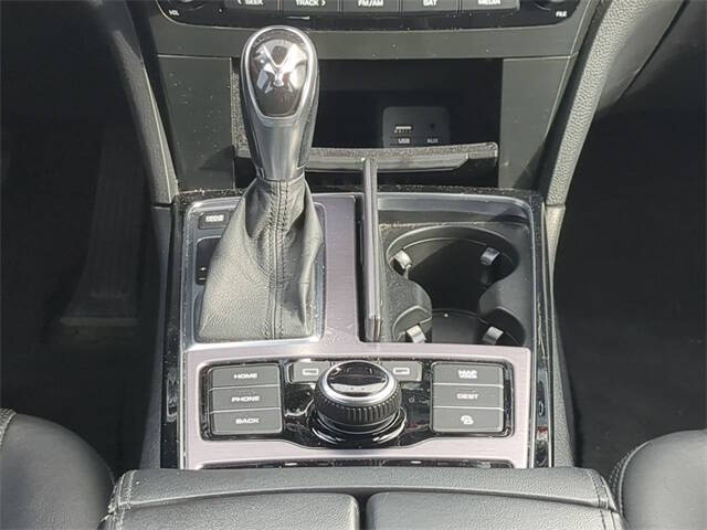 2016 Hyundai Equus Signature