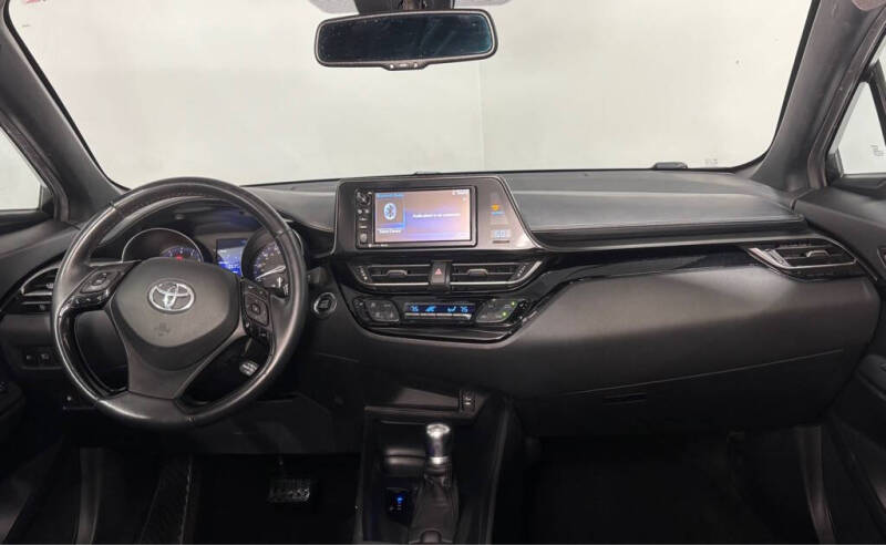 2018 Toyota C-HR XLE