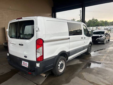 2023 Ford Transit