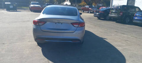 2016 Chrysler 200 Limited