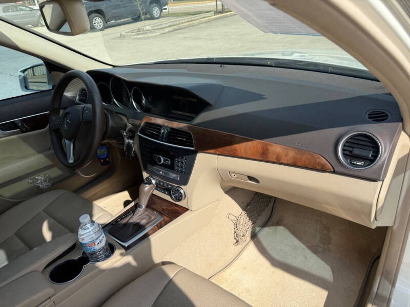 2012 Mercedes-Benz C-Class C 250 Sport