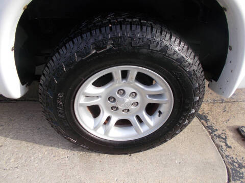 2004 Dodge Dakota SLT