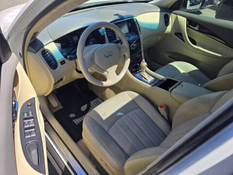 2013 Infiniti EX37 Journey