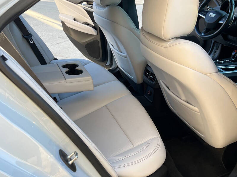 2021 Cadillac CT4 Premium Luxury