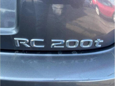 2016 Lexus RC 200t