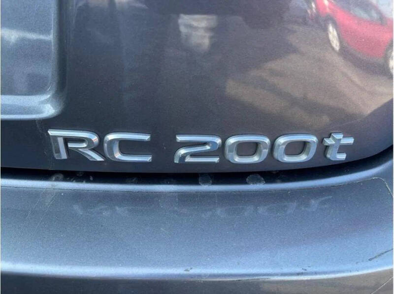 2016 Lexus RC 200t