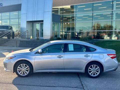 2013 Toyota Avalon XLE
