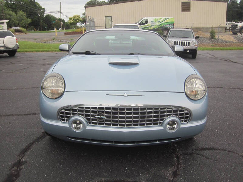 2004 Ford Thunderbird Deluxe