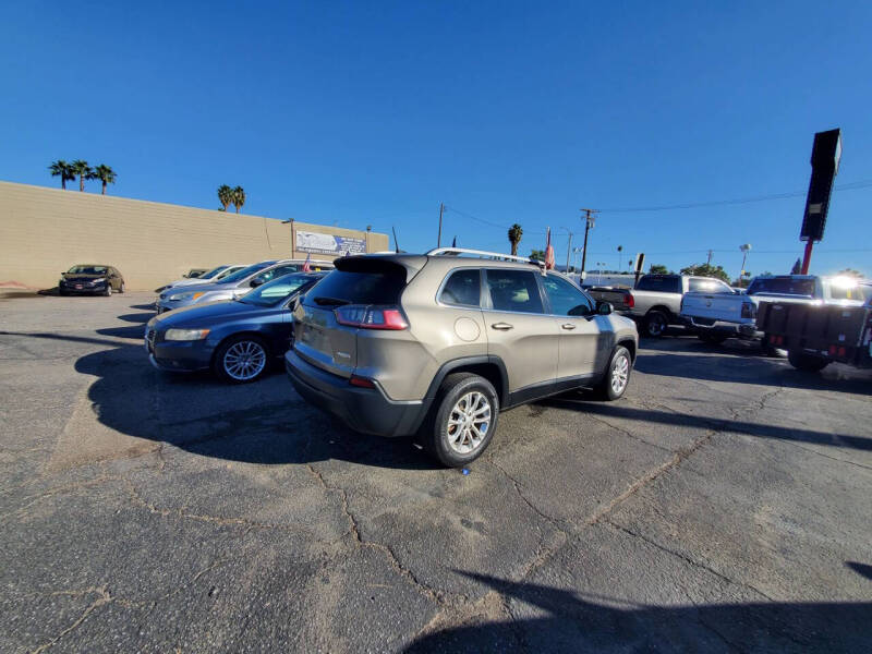 2019 Jeep Cherokee Latitude