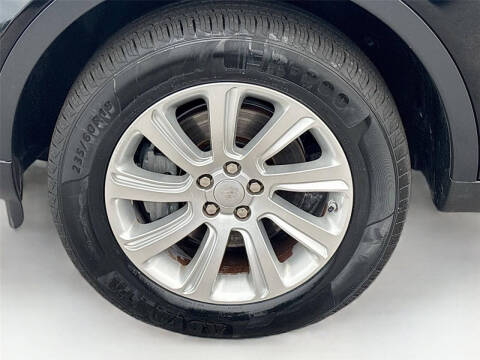 2018 Land Rover Discovery Sport SE