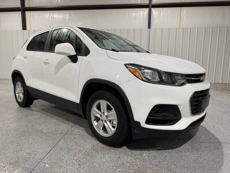Used 2020 Chevrolet Trax LS with VIN KL7CJKSB6LB324886 for sale in Campbellsville, KY
