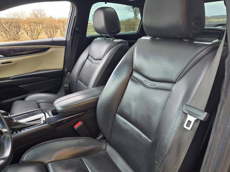 2016 Cadillac XTS Platinum Vsport