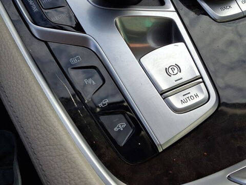 2020 BMW 7 Series 745e xDrive iPerformance