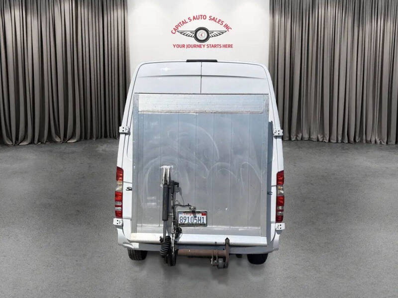 2011 Mercedes-Benz Sprinter 2500