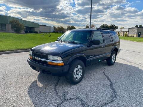 2002 Chevrolet Blazer for sale at JE Autoworks LLC in Willoughby OH
