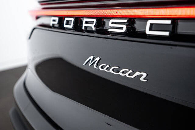 2026 Porsche Macan