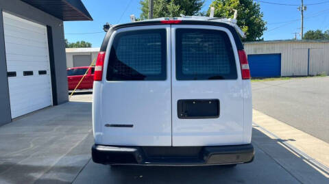 2017 Chevrolet Express 2500