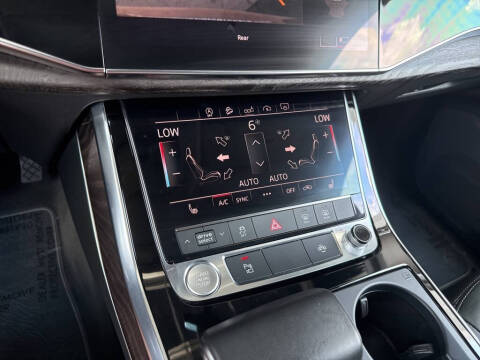 2019 Audi Q8 quattro Premium 55 TFSI