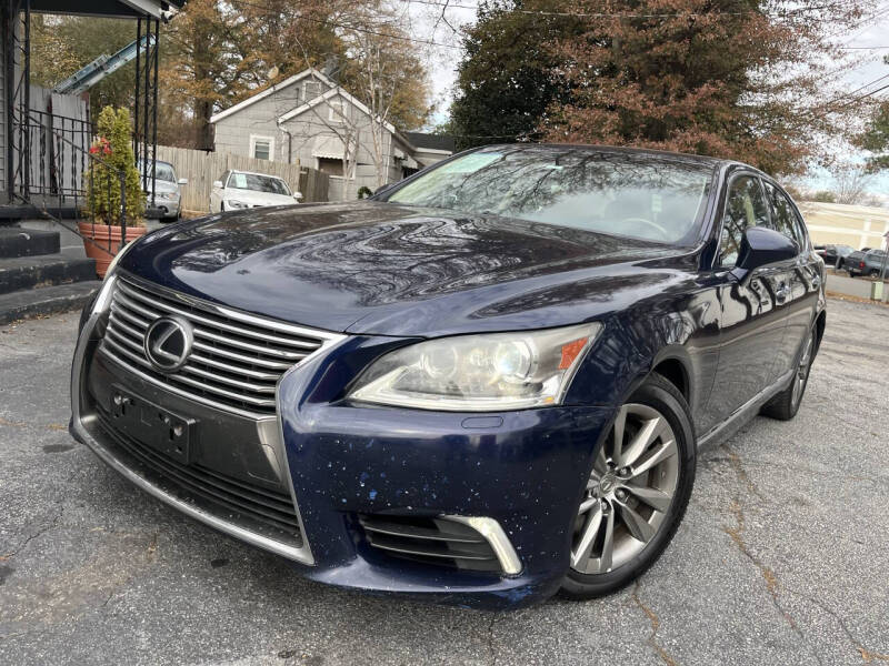 2013 Lexus LS Base's photo