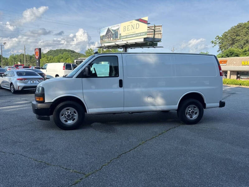 2018 GMC Savana 2500