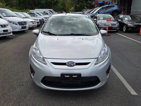 2013 Ford Fiesta SE