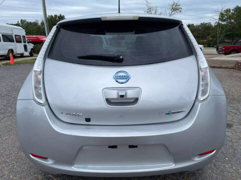 2015 Nissan LEAF