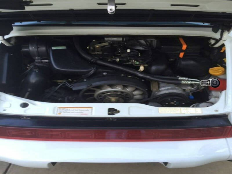 1992 Porsche 911 Carrera 2
