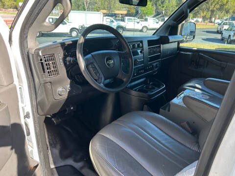 2018 Chevrolet Express 2500