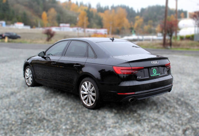 2017 Audi A4 2.0T quattro Premium