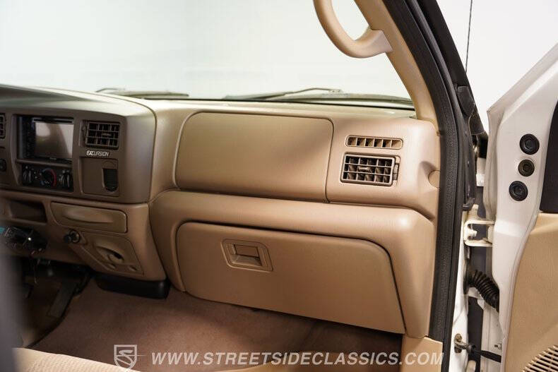 2002 Ford Excursion XLT