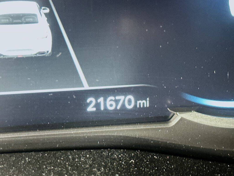 2023 Genesis G70