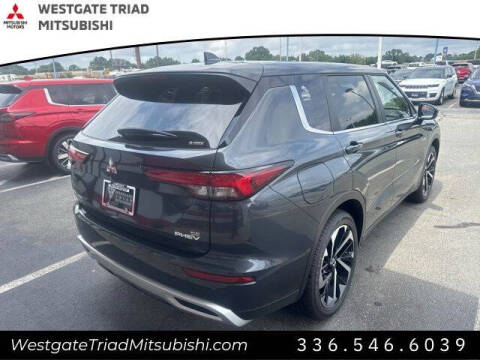 2025 Mitsubishi Outlander PHEV SE
