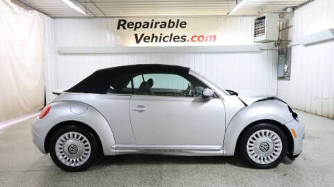 2013 Volkswagen Beetle Convertible