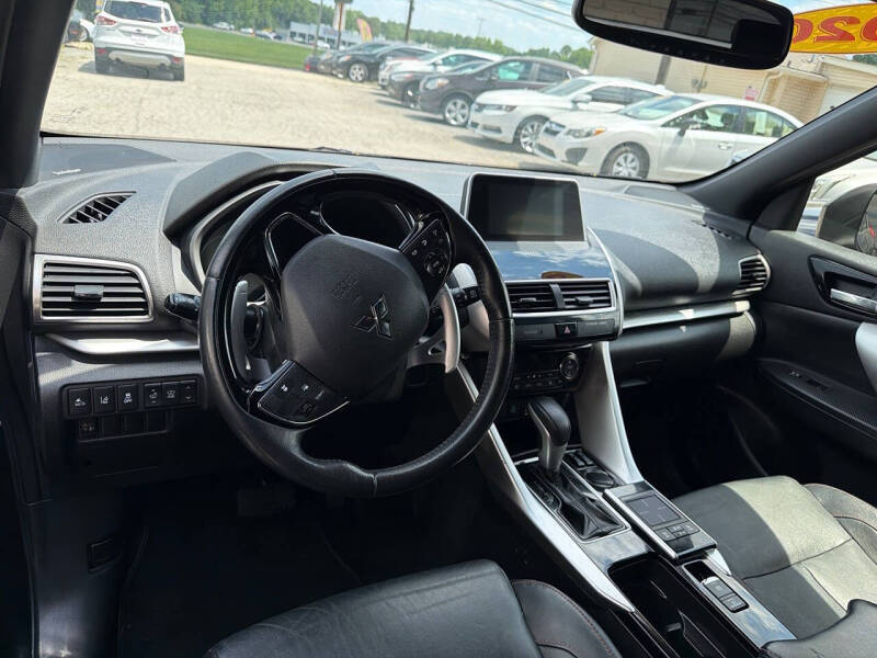 2020 Mitsubishi Eclipse Cross SE