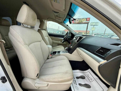 2010 Subaru Outback 2.5i Premium