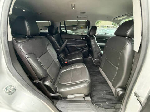 2020 GMC Acadia SLT