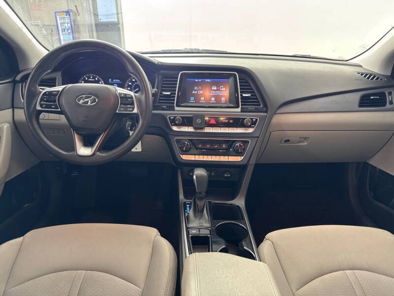 2019 Hyundai Sonata SE