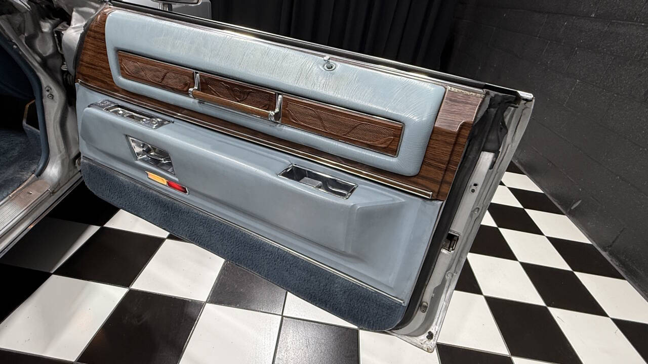 1976 Cadillac Eldorado 126