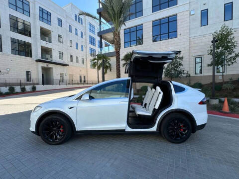 2019 Tesla Model X 75D