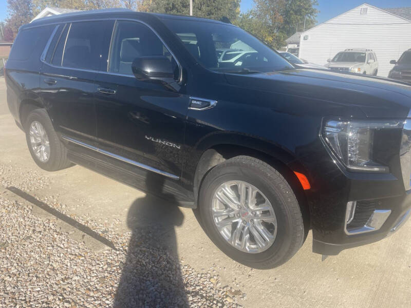 2023 GMC Yukon SLT