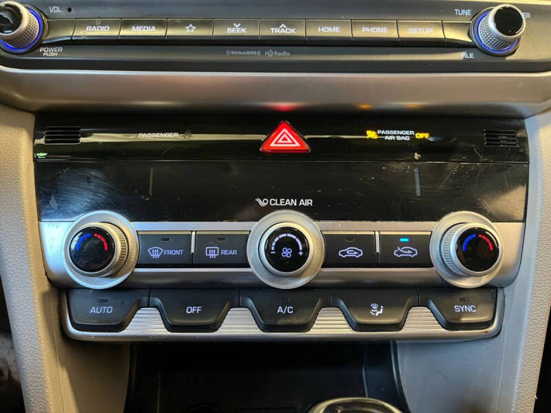 2020 Hyundai Elantra