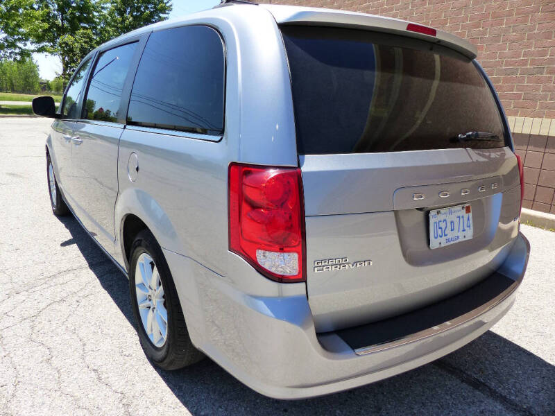 2019 Dodge Grand Caravan SXT 35th Anniversary Edition