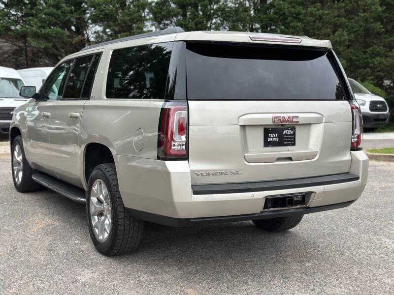 2017 GMC Yukon XL SLE