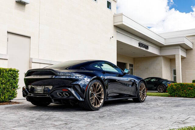 2026 Aston Martin Vantage